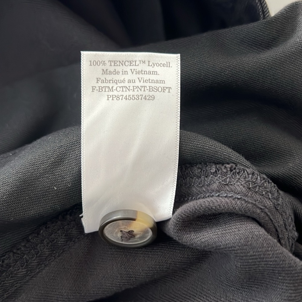 NWT Everlane The Tencel Relaxed Chino in Black Size 14 - Picture 8 of 13
